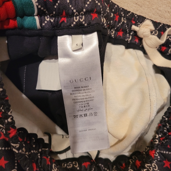 Gucci GG Star Print Track Shorts in Black - Picture 6 of 6